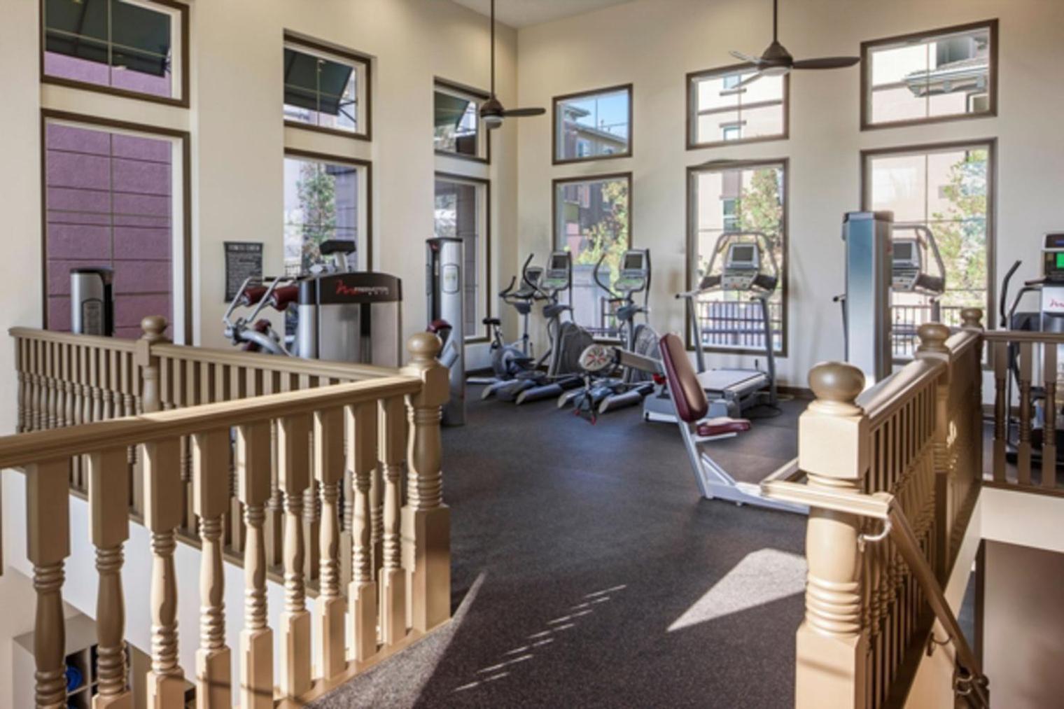 Woodland Hills 2br W Pool Gym Nr Warner Center Lax-714 Los Angeles