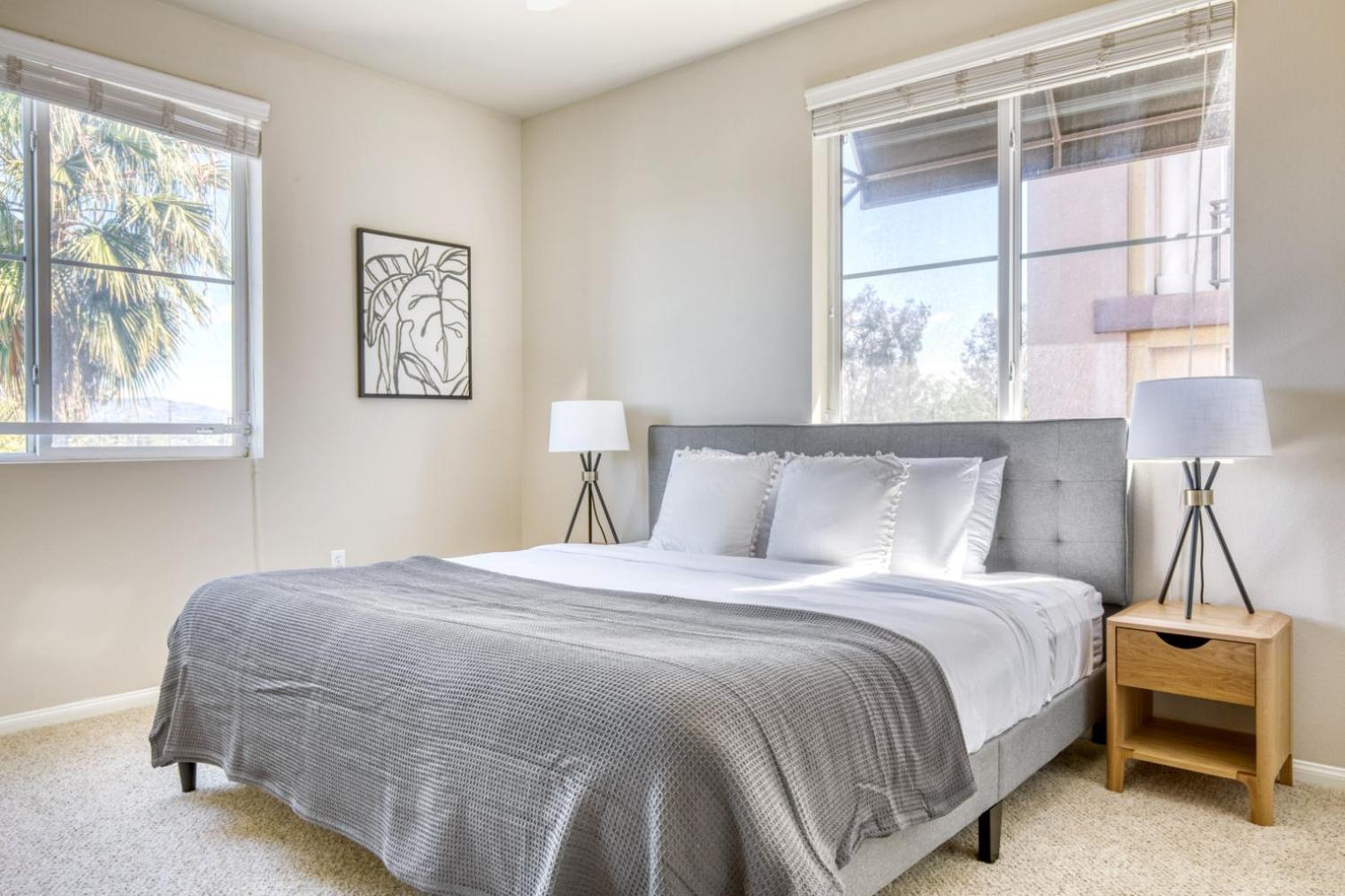 Woodland Hills 2br W Pool Gym Nr Warner Center Lax-714 Apartment